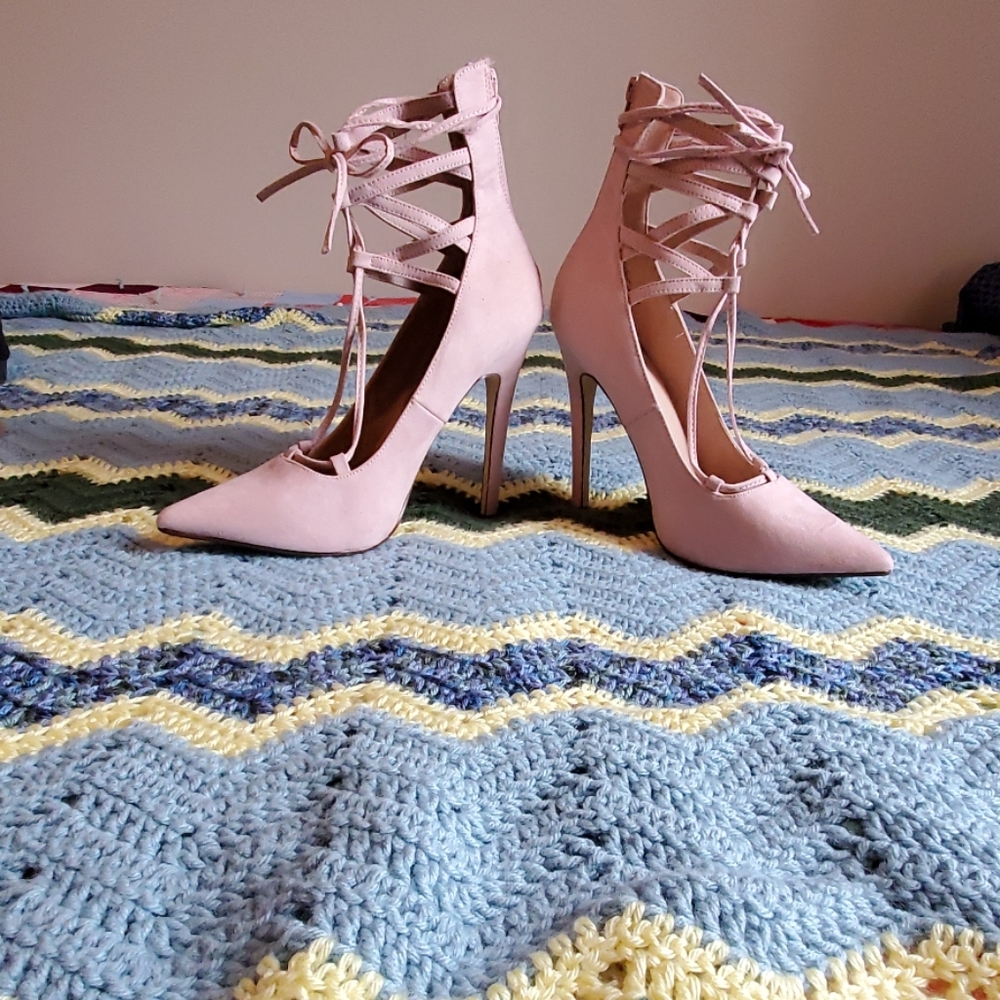Stiletto shoes
